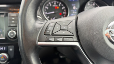 Nissan Qashqai 1.3 DiG-T N-Connecta 5dr [Glass Roof Pack] Petrol Hatchback